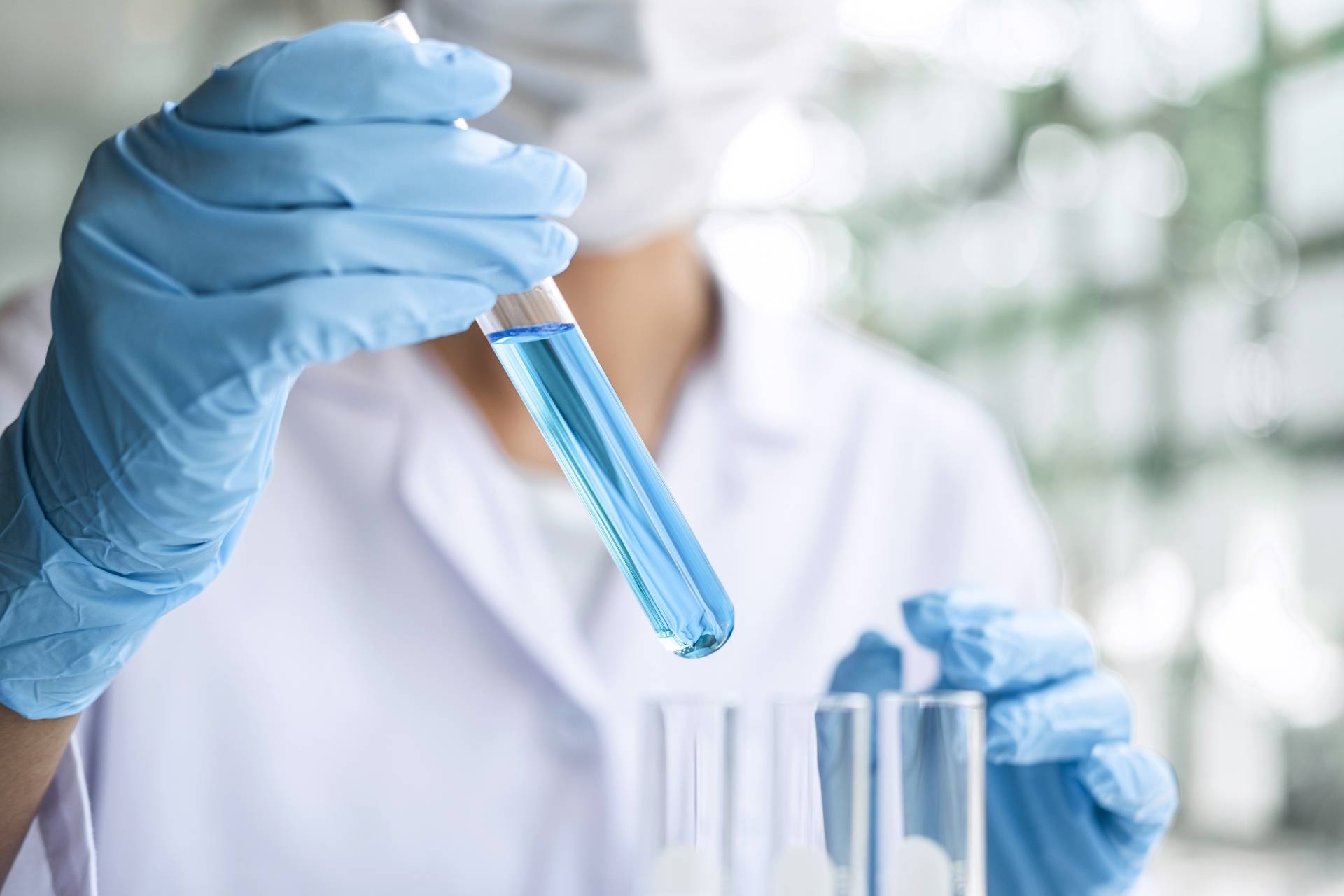 Jak leczyć raka trzustki? Testowanie próbek w laboratorium.