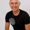 Mariusz Budrowski - autor książek o witarianizmie.